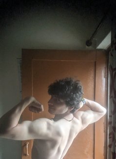 Jordan Barett - Acompañantes masculino in Chandigarh Photo 1 of 3