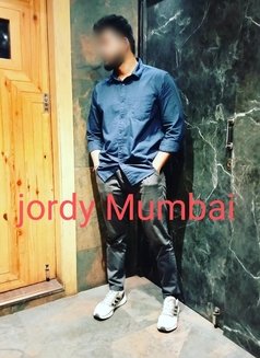 Indian jordy - Male escort in Dubai Photo 2 of 7