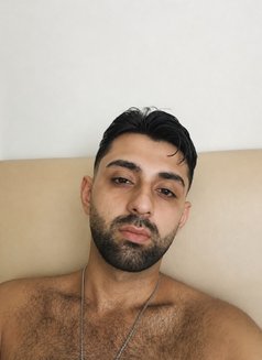 Josef - Male escort in İstanbul Photo 8 of 10