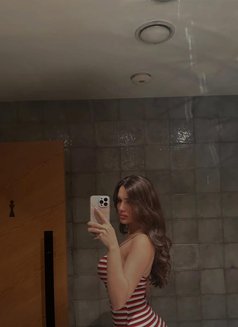 Josefina - escort in Tokyo Photo 2 of 5