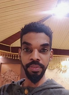 Joseph - Male escort in Al Sohar Photo 3 of 3