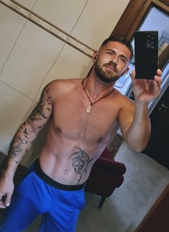 Joseph - Acompañantes masculino in Limassol Photo 7 of 7