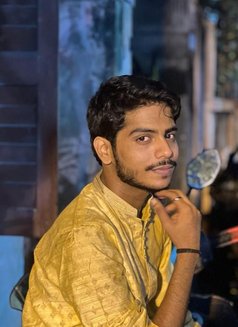 Joseph Will - Acompañantes masculino in Mumbai Photo 3 of 3