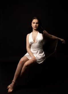 Josephinne - escort in Dubai Photo 2 of 9