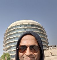 Josh - Male companion in Doha