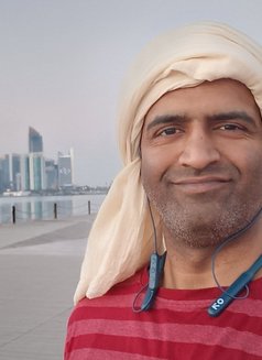 Josh - Acompañante masculino in Doha Photo 3 of 3