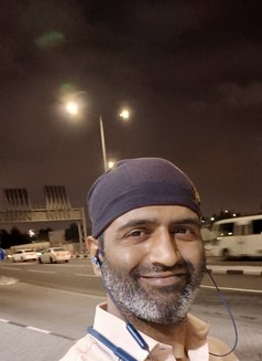 Josh - Acompañante masculino in Doha Photo 2 of 2