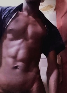 Josh - Male escort in Nairobi Photo 1 of 1