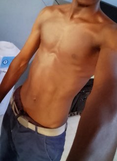 Josh - Male escort in Nairobi Photo 1 of 1