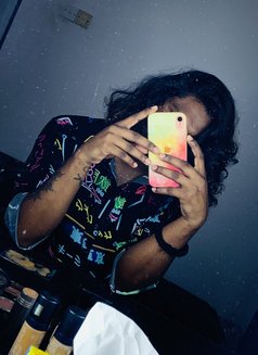 Josh - Male escort in Colombo Photo 3 of 7