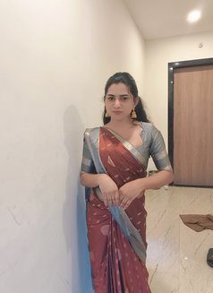 Joshna - Transsexual escort in Hyderabad Photo 1 of 3