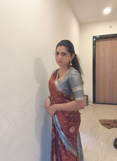Joshna - Transsexual escort in Hyderabad Photo 2 of 3