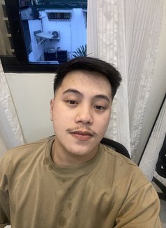 Joshua - Male escort in Manila Photo 1 of 14