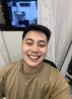 Joshua - Male escort in Manila Photo 2 of 14