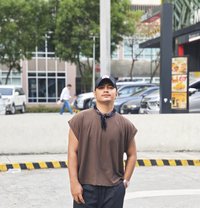 Joshua Urbiztondo - Male escort in Makati City