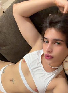 Josyan - Acompañantes masculino in Riyadh Photo 13 of 13