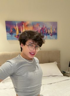 Josyan - Male escort in Riyadh Photo 9 of 10