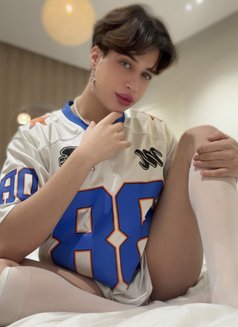 Josyan I have a limited time in Riyadh - Transsexual escort in Riyadh Photo 5 of 9