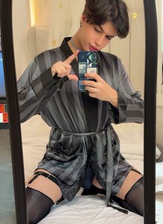 Josyan Here's who made you happy🩵🤍🩵 - Transsexual escort in Riyadh Photo 9 of 10