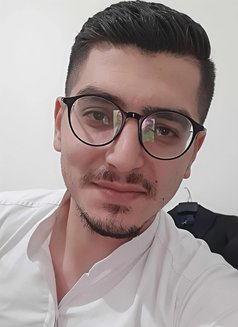 Joud - Male escort in Abu Dhabi Photo 7 of 7