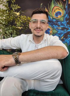 Joud - Male escort in Abu Dhabi Photo 2 of 4