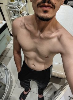 Joud - Male escort in Abu Dhabi Photo 5 of 7