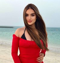 Lara - masseuse in Cairo