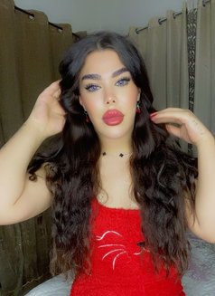 Jounella - Transsexual escort in Beirut Photo 1 of 15
