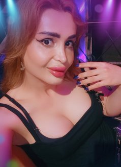 Joury - Transsexual escort in Beirut Photo 1 of 3