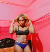 Jovia - escort in Kampala