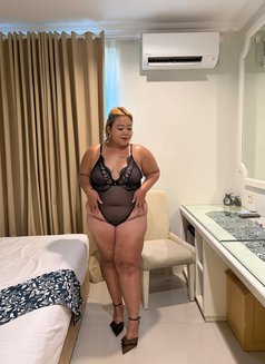 Joy Amazing Service - puta in Bali Photo 15 of 17