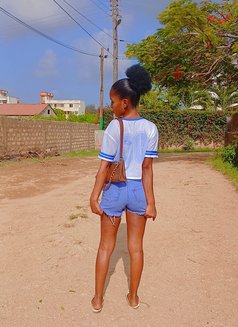 Joy Bella - escort in Muscat Photo 1 of 21