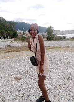 Joy Bella - escort in Muscat Photo 13 of 21