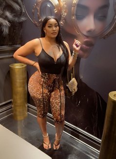 Joy - puta in Erbil Photo 4 of 7