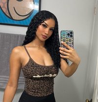 Joy - escort in Muscat