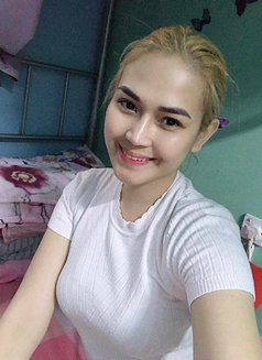 Joy - escort in Taipei Photo 6 of 9