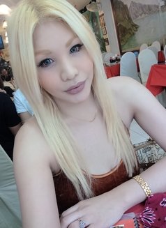 Joy - Transsexual escort in Kuala Lumpur Photo 5 of 16