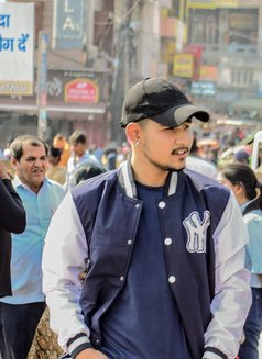 Joy - Male escort in New Delhi Photo 3 of 15