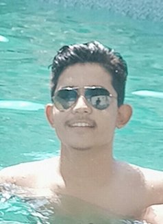 Joy - Male escort in New Delhi Photo 8 of 15