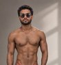 Joy - Acompañantes masculino in Pune Photo 1 of 2