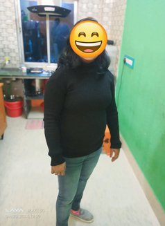 Joy mun bose paid couple kolkata service - puta in Kolkata Photo 2 of 2