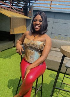 Joy - escort in Accra Photo 3 of 7