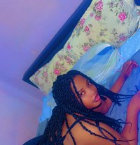 Joy - escort in Klang