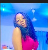 Joy - escort in Doha