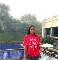 Joy - puta in Hyderabad Photo 1 of 1