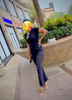 Joy - escort in Hyderabad Photo 3 of 3