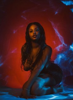 Joy - escort in Guangzhou Photo 11 of 13