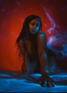 Joy - escort in Guangzhou Photo 12 of 13