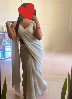 ❣️JøYå ( Cam and mëët)❣️ - puta in Mumbai Photo 3 of 5