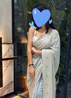 Joya independent cam or real meet - escort in Ahmedabad Photo 4 of 5